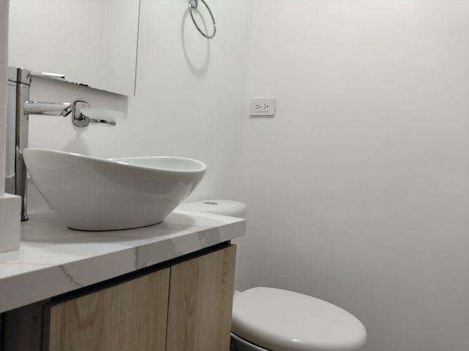 Apartamento de 3 alcobas en venta en El Poblado, Medellín, 138 m² · foto 16 de 17