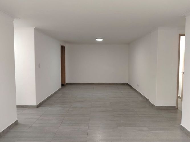 Apartamento de 3 alcobas en venta en El Poblado, Medellín, 138 m² · foto 9 de 17