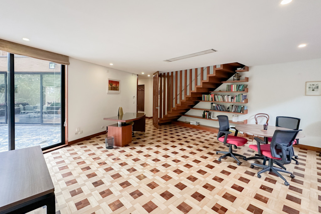 Casa en venta en Bosque Izquierdo, Bogotá · foto 4 de 24