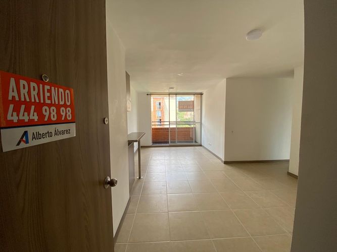 Apartamento de 3 alcobas en arriendo en La Aldea, La Estrella, 72 m² · foto 3 de 20