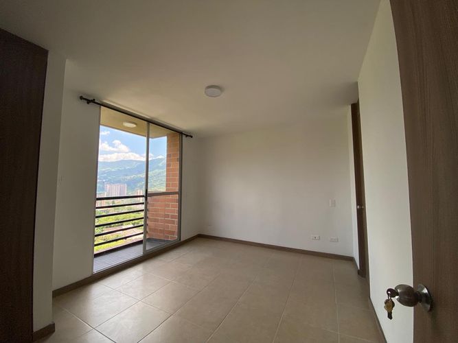 Apartamento de 3 alcobas en arriendo en La Aldea, La Estrella, 72 m² · foto 11 de 20