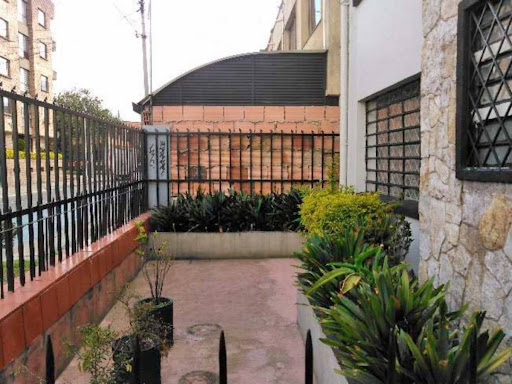 Casa en venta en Muequeta, Bogotá · foto 3 de 24