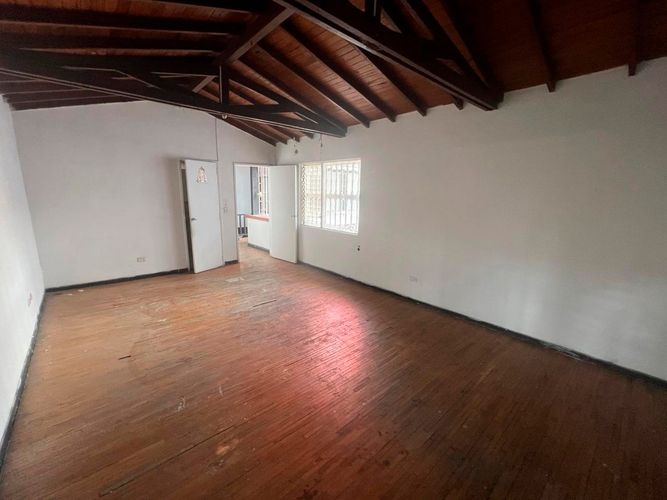 Oficina en arriendo en El Poblado, Medellín, 300 m² · foto 15 de 16