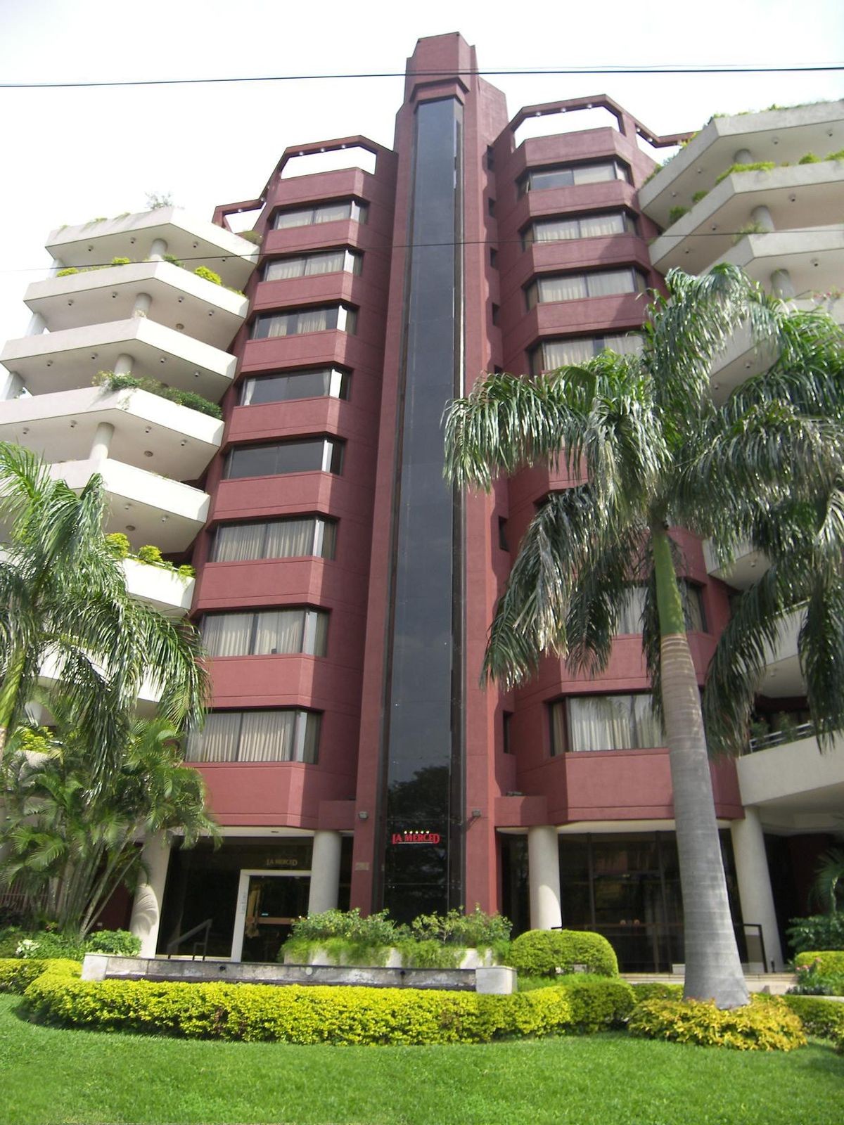 En venta departamento Remodelado - Las Mercedes — foto 2