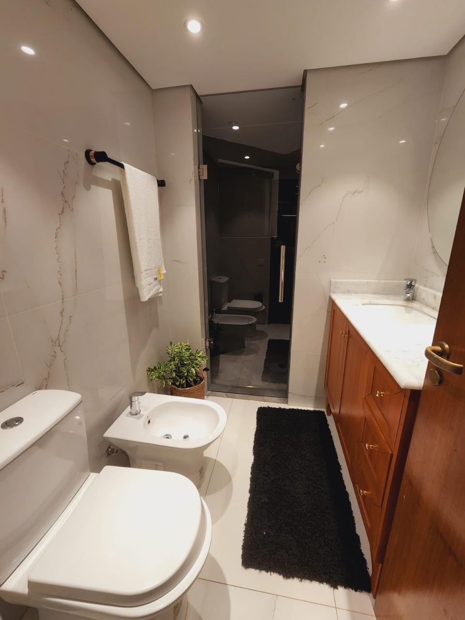 En venta departamento Remodelado - Las Mercedes — foto 3
