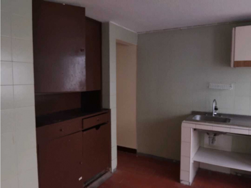 Casa en venta en Spring, Bogotá · foto 8 de 24