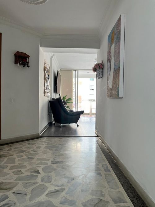 Apartamento de 3 alcobas en venta en Sotomayor, Bucaramanga, 97 m² · foto 5 de 15