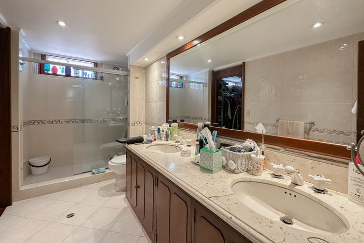 Casa de 3 alcobas en venta en Lindaraja, Bogotá, 179 m² · foto 23 de 24