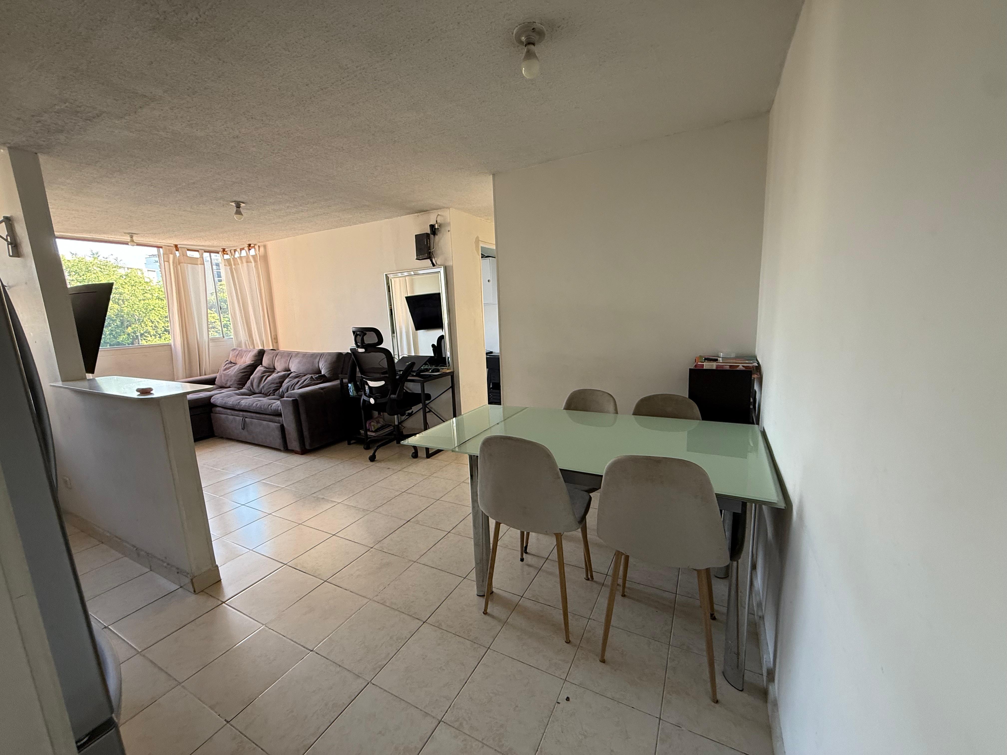 Apartamento en venta en El Poblado, Medellín 3
