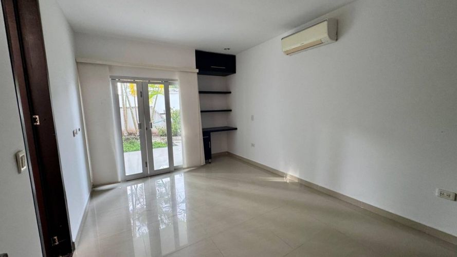 Casa de 6 alcobas en venta en El Centro Sur, Neiva, 246 m² · foto 14 de 18