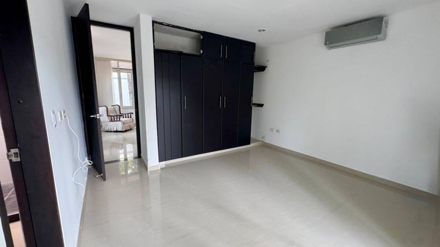 Casa de 6 alcobas en venta en El Centro Sur, Neiva, 246 m² · foto 15 de 18