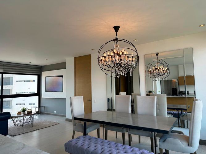Apartamento de 1 alcoba en arriendo en El Poblado, Medellín, 89 m² · foto 4 de 19