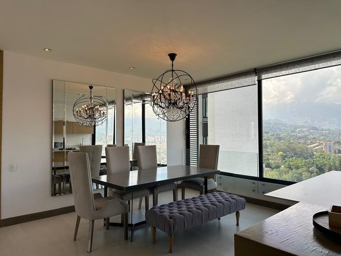 Apartamento de 1 alcoba en arriendo en El Poblado, Medellín, 89 m² · foto 8 de 19