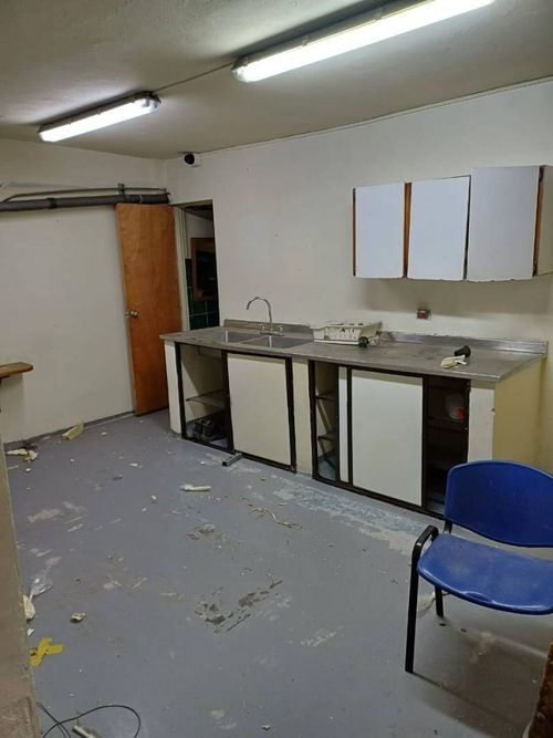 Bodega en venta en El Poblado, Medellín, 900 m² · foto 8 de 24