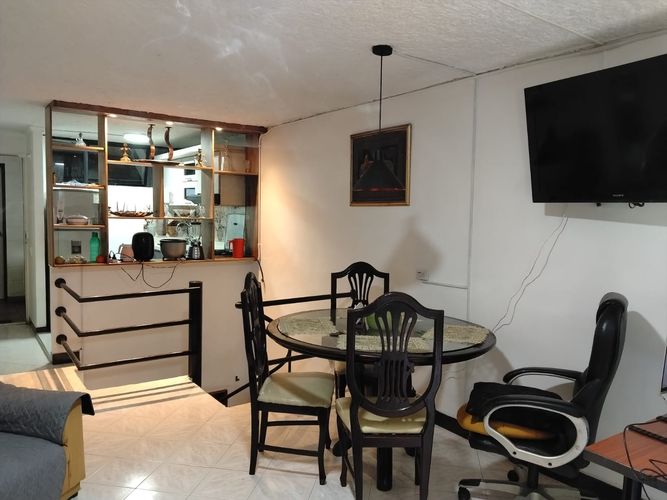 Apartamento de 2 alcobas en arriendo en El Poblado, Medellín, 80 m² · foto 3 de 19