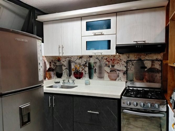 Apartamento de 2 alcobas en arriendo en El Poblado, Medellín, 80 m² · foto 7 de 19