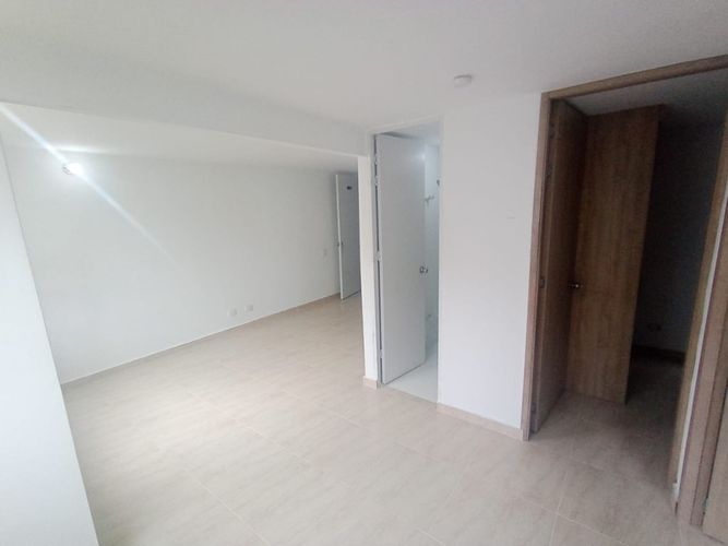 Apartamento de 2 alcobas en venta en San Isidro, Jamundí, 42 m² · foto 4 de 24