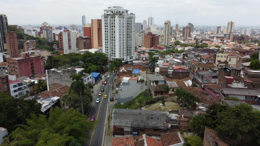 Lote en venta en San Antonio, Cali, 338 m² · foto 7 de 12