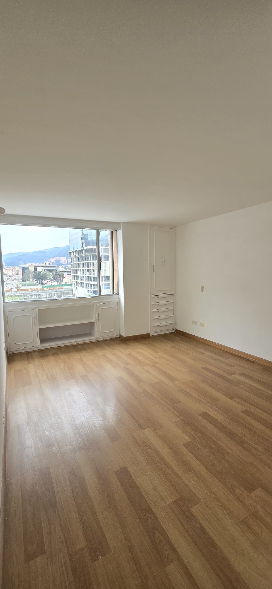 Apartamento en venta en Chicó Reservado, Bogotá · foto 3 de 10