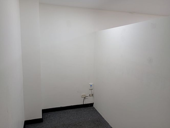 Oficina en arriendo en Laureles, Medellín, 36 m² · foto 8 de 10