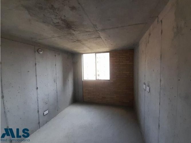 Apartamento de 3 alcobas en venta en Hato Viejo, Bello, 68 m² · foto 6 de 16