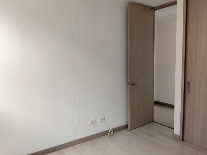 Apartamento de 3 alcobas en arriendo en El Poblado, Medellín, 98 m² · foto 16 de 18