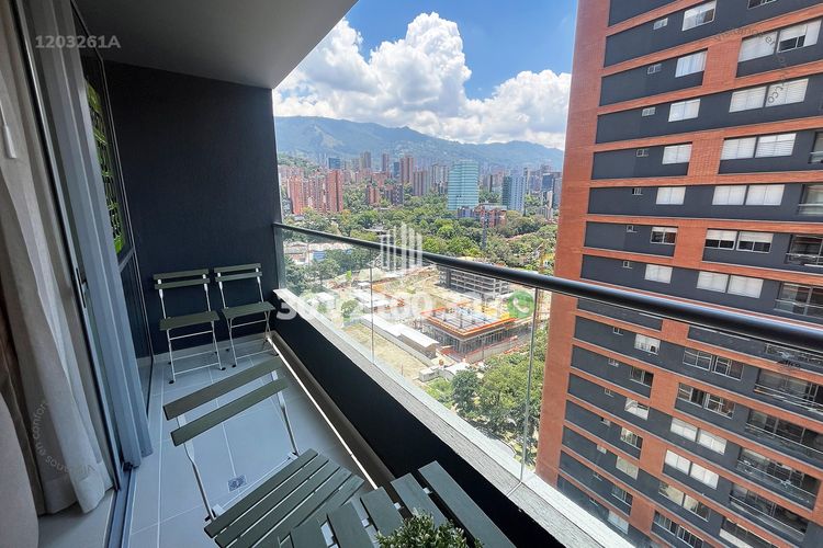 Apartamento de 3 alcobas en arriendo en Ciudad Del Río, Medellín, 96 m² · foto 4 de 24