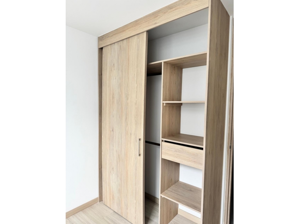 Apartamento en venta en Shellmar, Medellín · foto 14 de 24