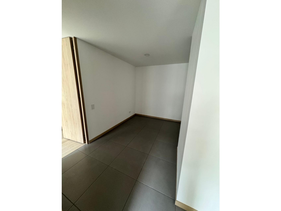 Apartamento en venta en Shellmar, Medellín · foto 19 de 24