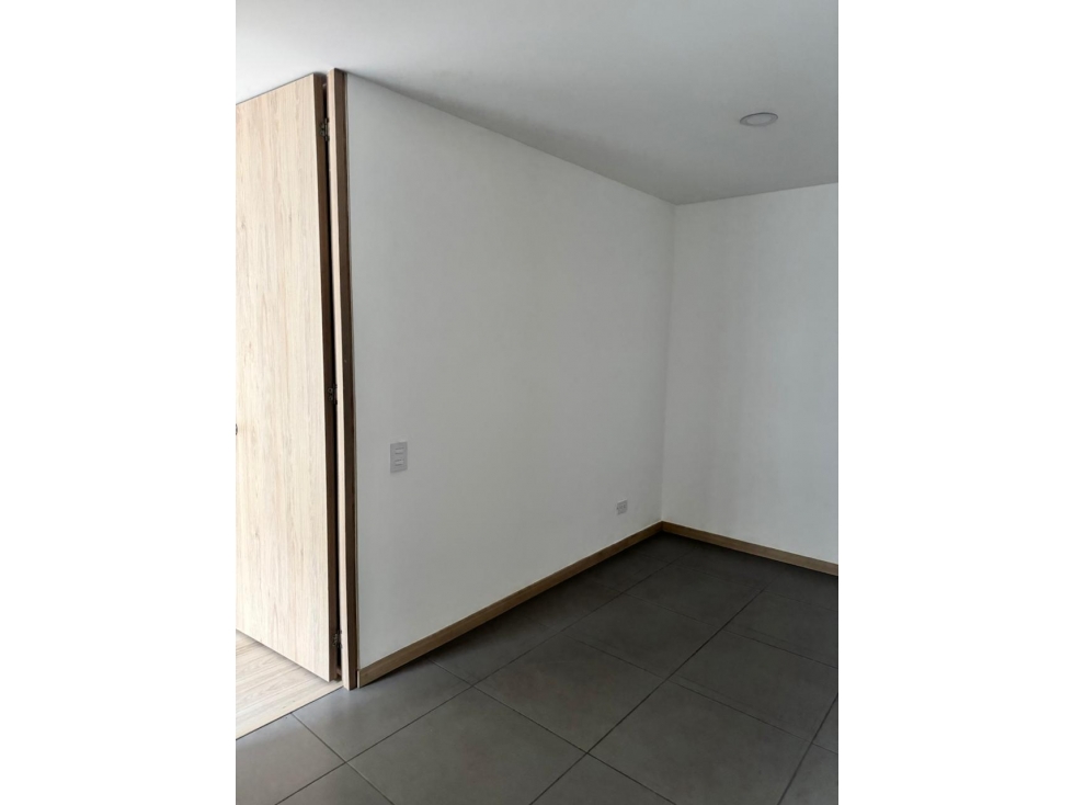 Apartamento en venta en Shellmar, Medellín · foto 20 de 24