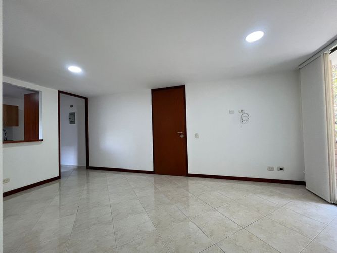 Apartamento de 2 alcobas en venta en Alto De Misael, Envigado, 70 m² · foto 8 de 19