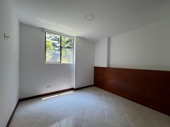 Apartamento de 2 alcobas en venta en Alto De Misael, Envigado, 70 m² · foto 13 de 19