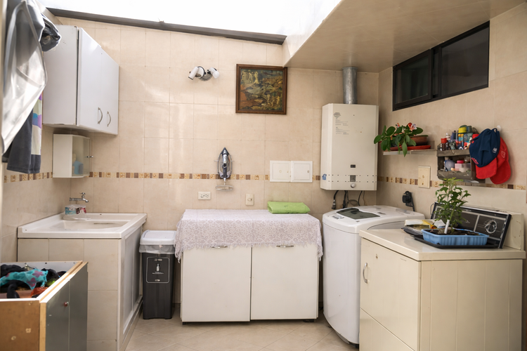 Casa de 5 alcobas en venta en Niza Norte, Bogotá, 360 m² · foto 15 de 20