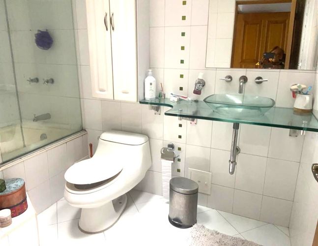 Casa de 5 alcobas en venta en Niza Norte, Bogotá, 360 m² · foto 13 de 20