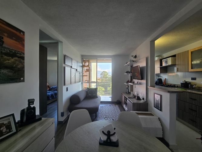 Apartamento de 2 alcobas en venta en Belén, Medellín, 60 m² · foto 2 de 14