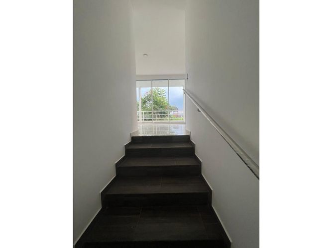 Casa de 5 alcobas en venta en Las Mercedes, Jamundí, 364 m² · foto 20 de 24