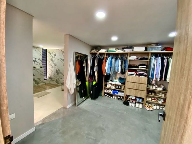 Casa de 5 alcobas en venta en Alfaguara, Jamundí, 392 m² · foto 23 de 24