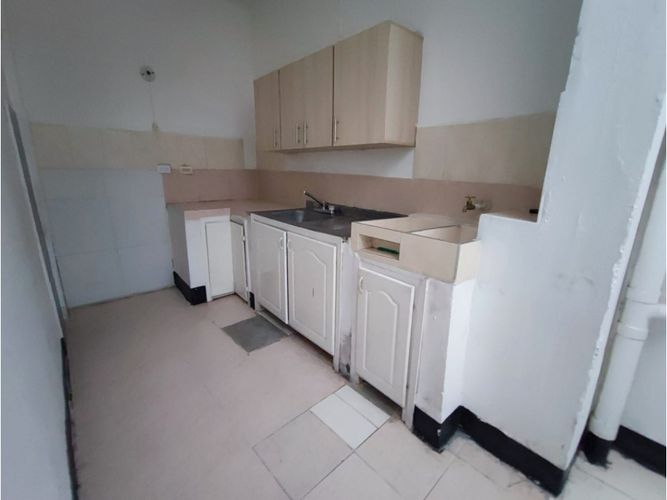 Casa de 4 alcobas en venta en La Candelaria, Medellín, 158 m² · foto 12 de 12