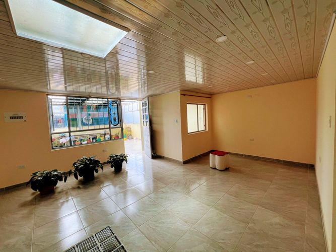 Casa de 6 alcobas en venta en Jazmin, Bogotá, 131 m² · foto 6 de 23