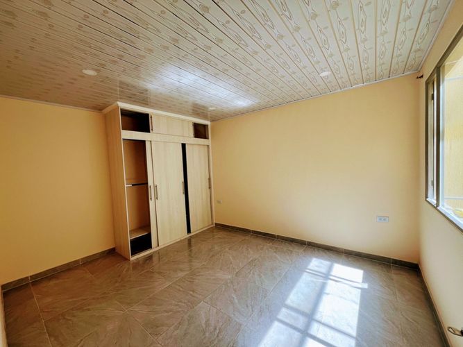 Casa de 6 alcobas en venta en Jazmin, Bogotá, 131 m² · foto 11 de 23