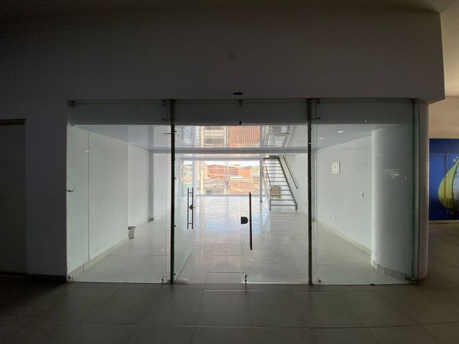 Local en arriendo en Las Mercedes, Jamundí, 54 m² · foto 3 de 11