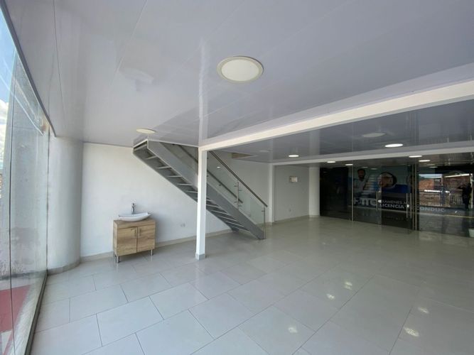 Local en arriendo en Las Mercedes, Jamundí, 54 m² · foto 4 de 11