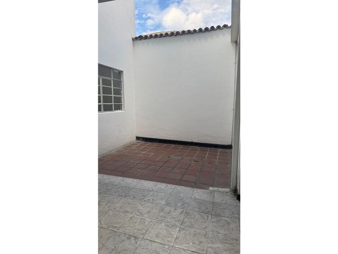 Casa de 7 alcobas en venta en Santa Elena, Cali, 178 m² · foto 4 de 18