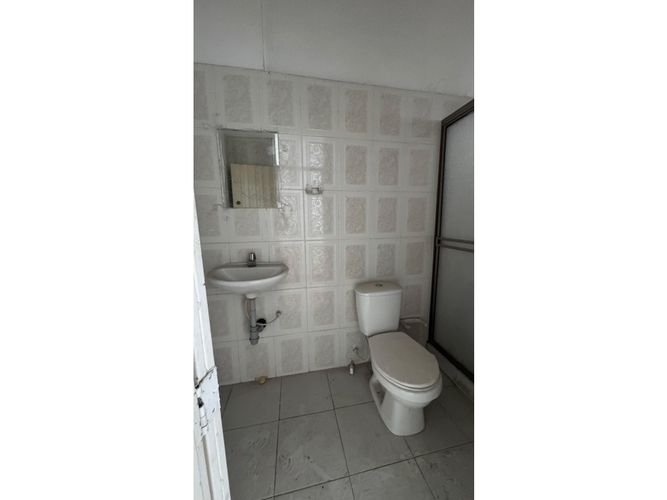 Casa de 7 alcobas en venta en Santa Elena, Cali, 178 m² · foto 7 de 18