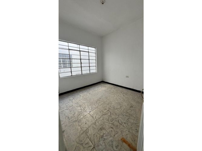 Casa de 7 alcobas en venta en Santa Elena, Cali, 178 m² · foto 8 de 18
