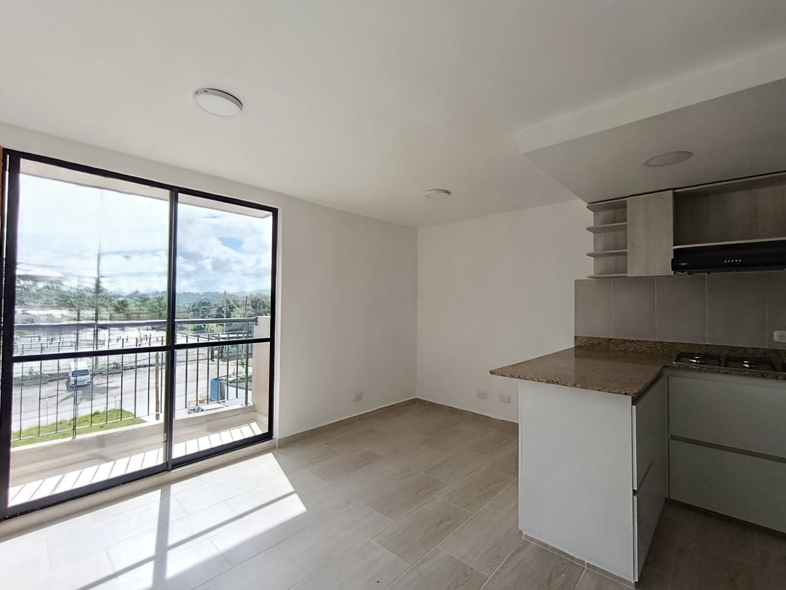 Apartamento en arriendo en El Porvenir, Rionegro · foto 4 de 14