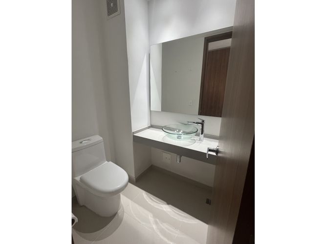 Apartamento de 3 alcobas en venta en Pance, Cali, 161 m² · foto 3 de 24