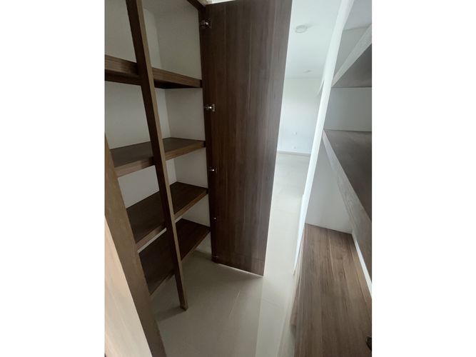 Apartamento de 3 alcobas en venta en Pance, Cali, 161 m² · foto 6 de 24