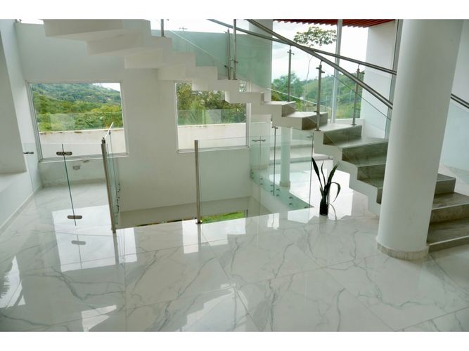 Casa de 6 alcobas en venta en Potrerito, Jamundí, 700 m² · foto 11 de 24