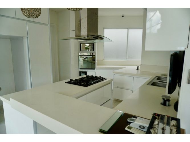Casa de 6 alcobas en venta en Potrerito, Jamundí, 700 m² · foto 13 de 24